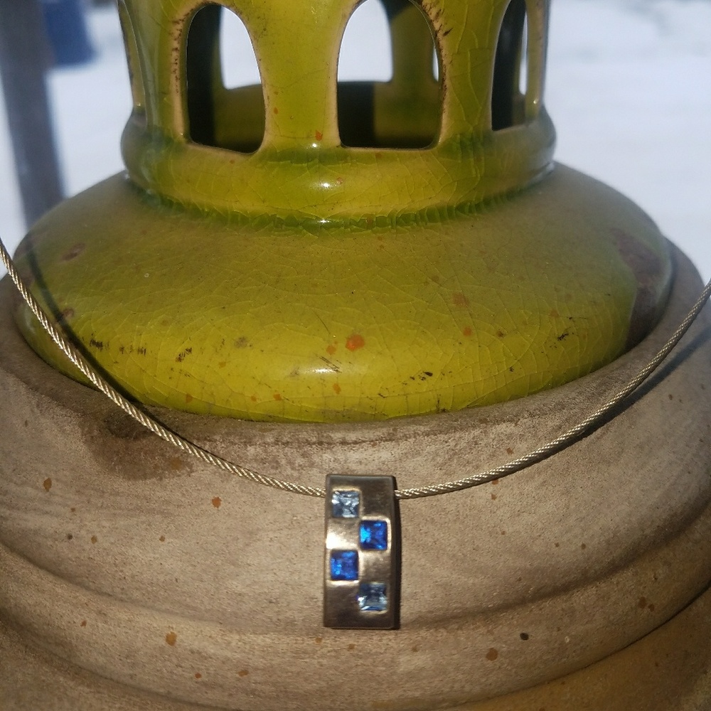 Silvertone unique snake choker  crystal necklace